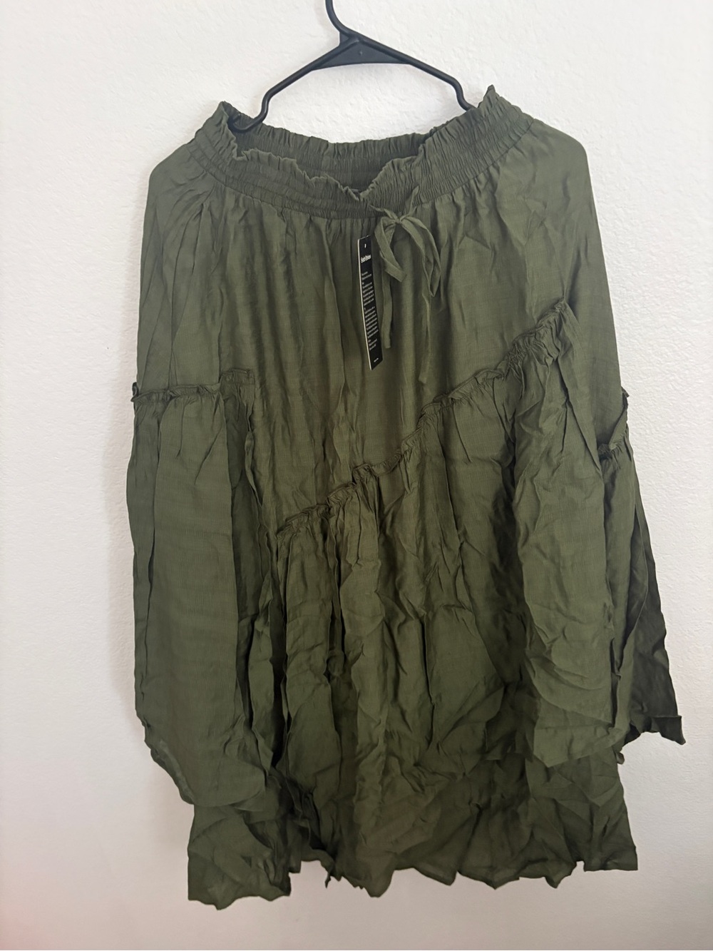 Scarlet Darkness Women's Olive Green Tiered Maxi Skirt with Elastic Waist size s